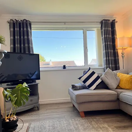 'Blue Sky' 2 Bedroom Enclosed Garden Parking Wifi Pentraeth Exterior photo