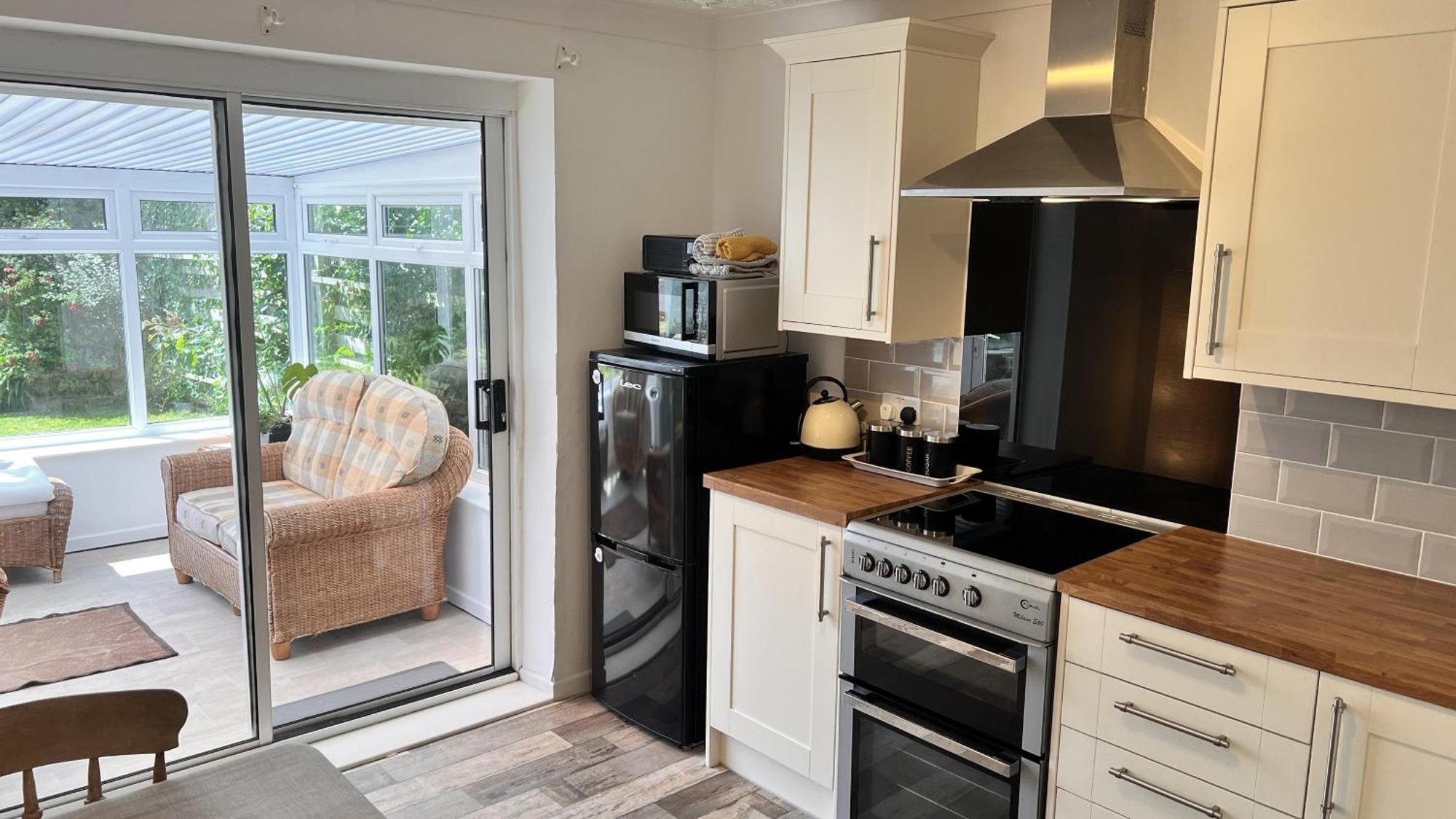 'blue Sky' 2 Bedroom Enclosed Garden Parking Wifi * Pentraeth
